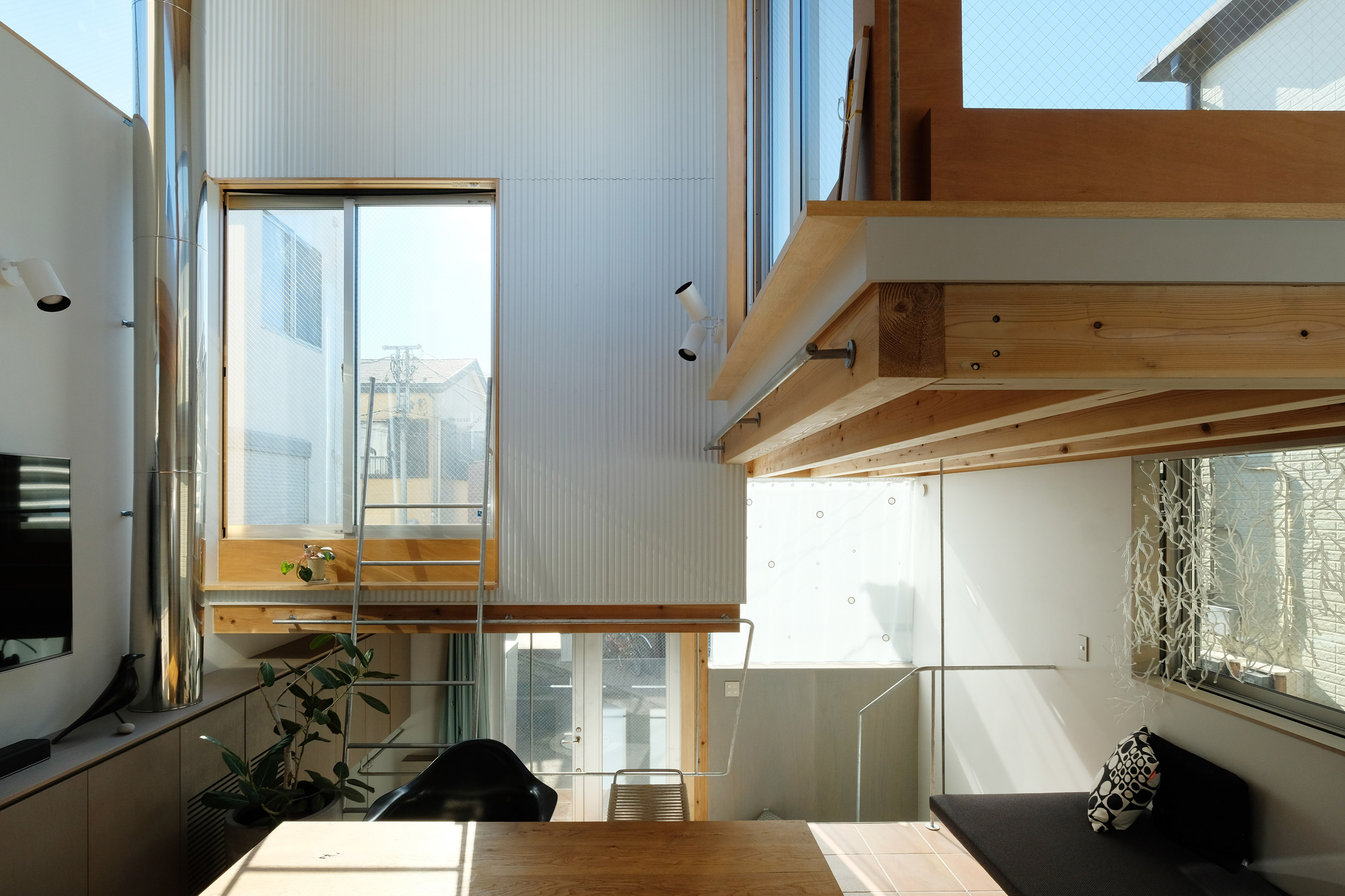 RUMAH 26 METER PERSEGI DI TENGAH IBU KOTA ARCHITECTURE DESIGN INTERIOR TOKYO JAPAN DSGNTALK